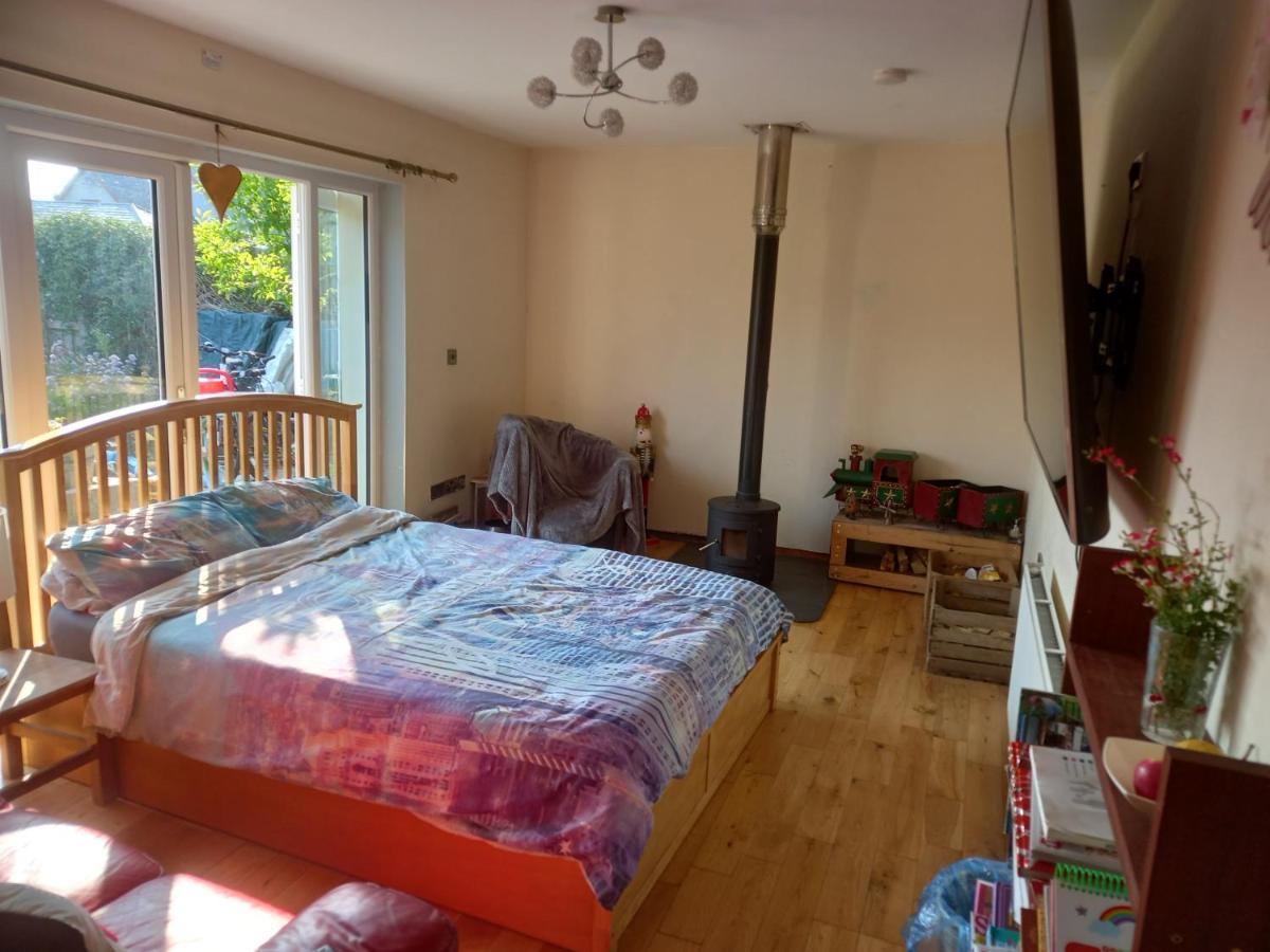 Apartamento No 9 Manor Way Carmarthen Exterior foto